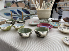 Load image into Gallery viewer, Pink Accent Salt & Pepper Bowls