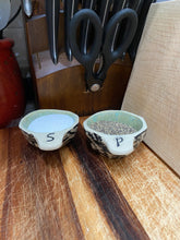 Load image into Gallery viewer, Black Accent Salt & Pepper Bowls